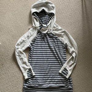 Woman’s tunic style sweater/hoodie